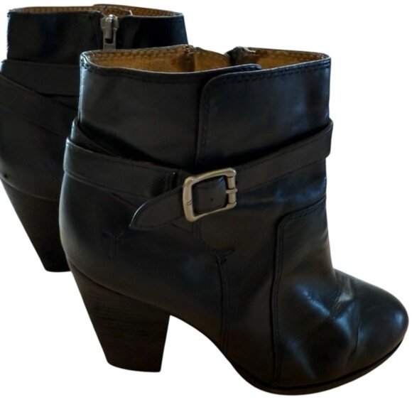 Frye Women’s Ankle Boot Patty Riding Bootie Black Leather Block Heel Size 7 - Picture 2 of 14